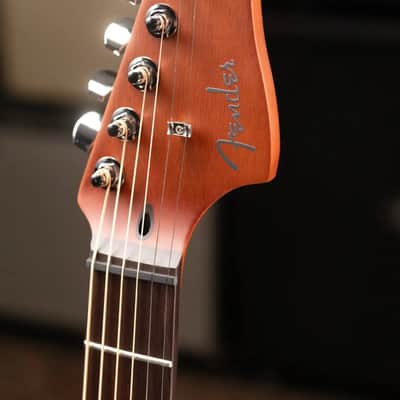 Fender Acoustasonic Standard Jazzmaster - Honey Burst - Demo image 6