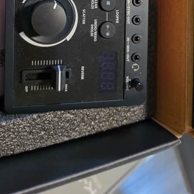 Roland E-4 AIRA Compact Voice Tweaker 2022 - Present - Black image 3