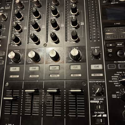 Pioneer DJM-900NXS2 4-channel DJ Mixer with Effects 2010s - Black image 6