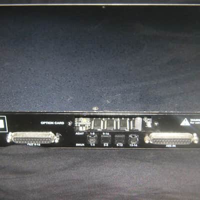 Apogee DA-16X 16-Channel 192kHz Reference D/A Converter - Silver image 4