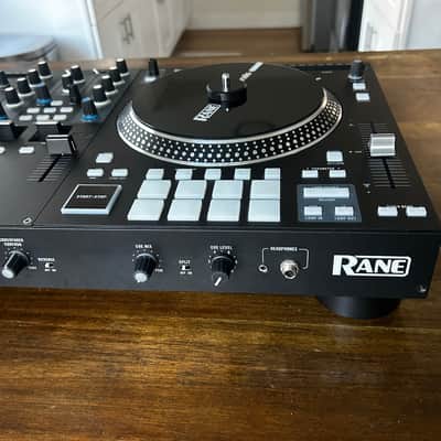 Rane ONE 2-Channel DJ Controller w/ Gator G-CLUB Bag & Decksaver Cover image 9