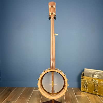 Pisgah Dobson 11" 5-String Banjo with Walnut Rim and Neck, Persimmon Fretboard image 3