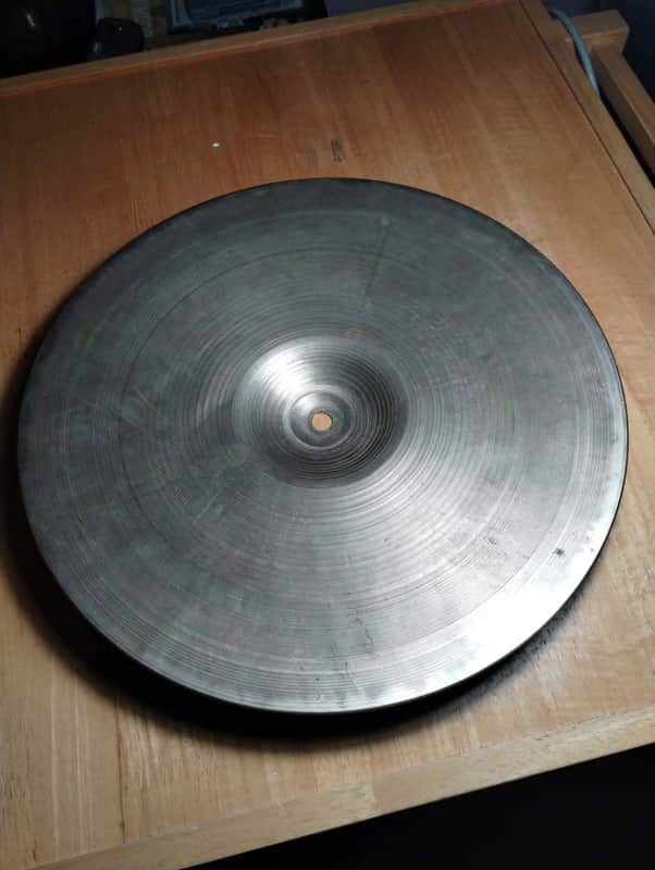 Vintage Zildjian 14 inch hi hats medium weight image 1