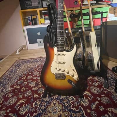 Fender Stratocaster 1966 - Sunburst image 9