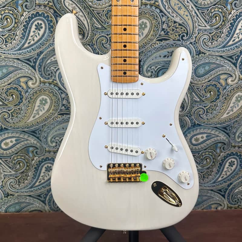 Fender Limited Edition Vintera III Late '50s Stratocaster White Blonde w/Gig Bag image 1