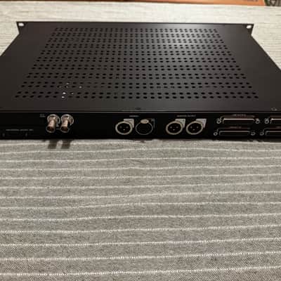 Universal Audio Apollo x16 Thunderbolt 3 Audio Interface image 2