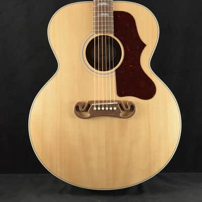 Gibson SJ-200 Studio Walnut Satin Natural image 1