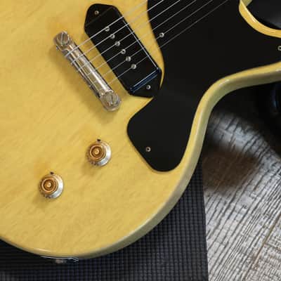 2005 Gibson Custom Shop Les Paul Jr Double Cut 1958 Reissue Electric Guitar TV Yellow VOS + COA OHSC image 7
