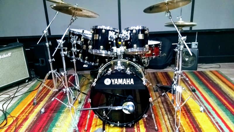 Yamaha  Maple Custom 1996 Piano Black image 1