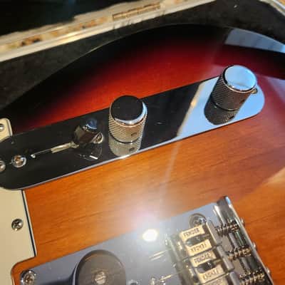 Fender American Standard Telecaster USA (2012) 3-Colour Sunburst + Hard Case image 7