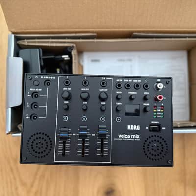 Korg Volca Mix 4-Channel Performance Mixer 2018 - Present - Black