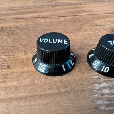 Fender Stratocaster Control Knob Set Of 3 Volume Tone/Tone Original Vintage 1970s Black image 3