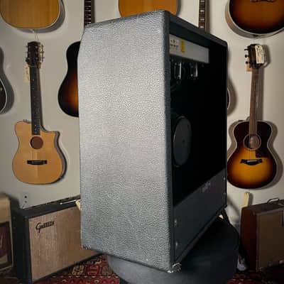 1975 Fender Musicmaster Bass Model CFA 7010 1x12" 12w Guitar Combo Amp image 5