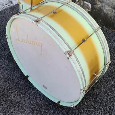 30's Ludwig Mint/Gold Duco 2PC (26"x10" BD + 15"x12" Brass Tube Lug FT) Drum Set image 3