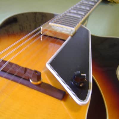 VV: IMMACULATE 2009 Peerless Monarch 17" all-solid archtop jazz guitar w/ leather HSC, Near MINT image 17