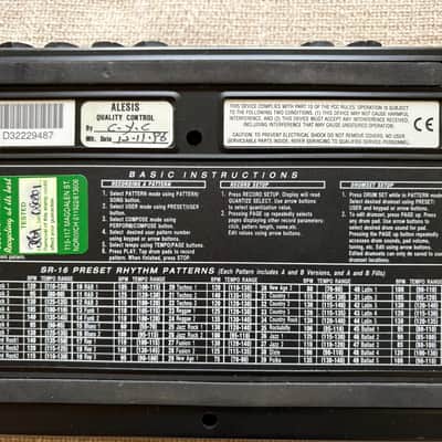 Alesis SR-16 Drum Machine 2010s - Black image 3