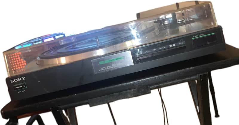 Sony PS-LX410 direct drive fully automatic turntable Mid-90’s - Black and silver image 1