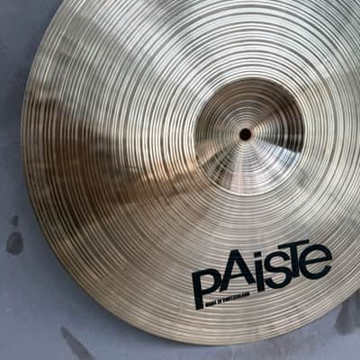 Paiste 17" Signature Full Crash Cymbal 1989 - Present - Traditional image 6
