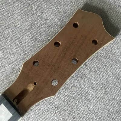 Tagima Guitar Tiger Maple Top Body with Mahogany Neck, Rosewood Fingerboard image 2