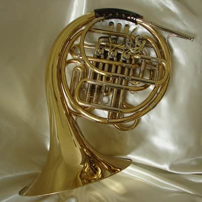 **HOLTON FARKAS H180 DOUBLE FRENCH HORN** NEAR MINT! image 5