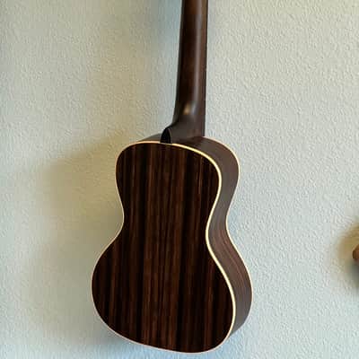 Kala KA-EBY-C Striped Ebony Concert Ukulele - Satin image 8
