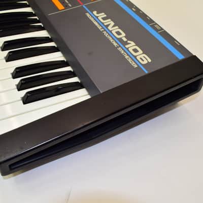 Roland Juno-106 61-Key Programmable Polyphonic Synthesizer Keyboard image 9