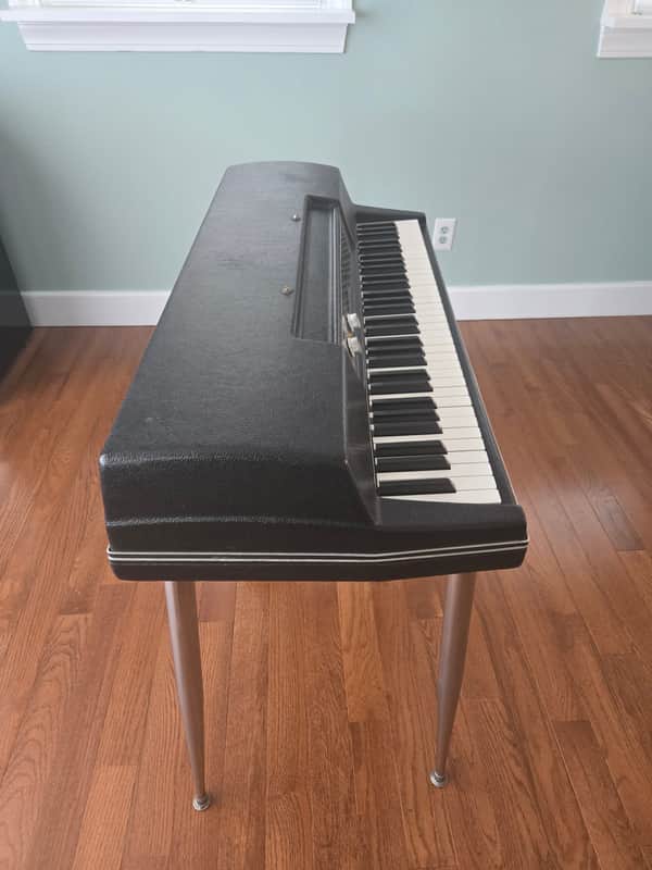 Wurlitzer 200 64-Key Electric Piano