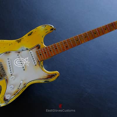 Fender Stratocaster 50th Anniversary Yellow Heavy Aged Relic (RARE) image 15