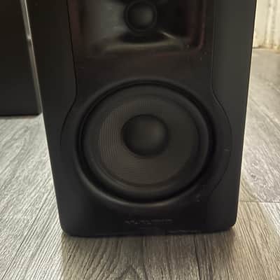 M-Audio BX5-D3 5" Active Studio Monitors Pair - Black image 2