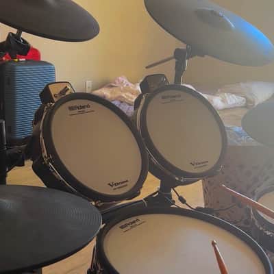 Roland TD-27KV2 V-Drum Kit with Mesh Pads 2022 - Present - Black image 3