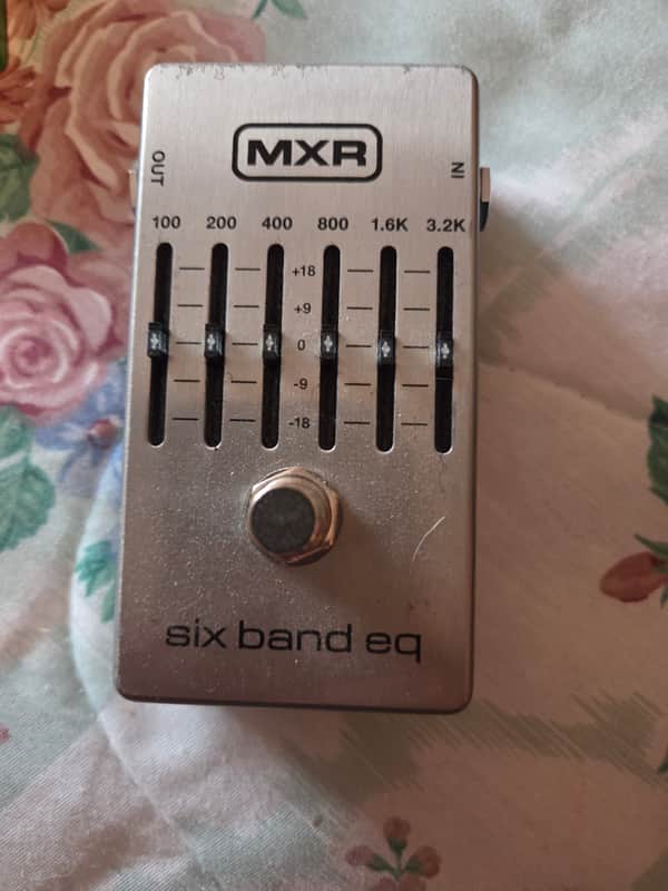 MXR M109S Six Band EQ