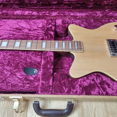 GodCity Instruments Craftsman image 7
