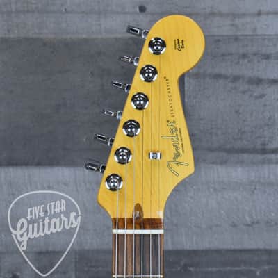 Pre-Owned Fender American Professional II Stratocaster - Two Tone Sunburst with Hard Shell Case image 5