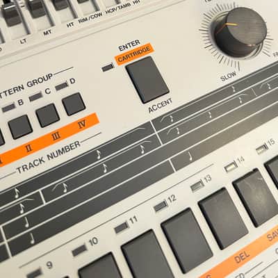 Roland TR-707 Rhythm Composer w/original power supply and memory cartridge image 3
