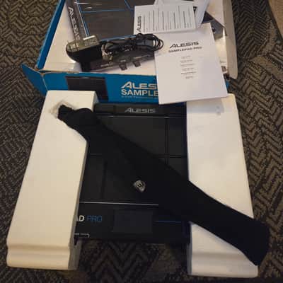 Alesis SamplePad Pro 8-Pad Percussion and Sample-Triggering Instrument 2010s - Black image 8