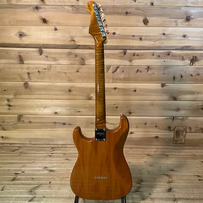 Fender Artisan Koa Dual P90 Strat - Aged Natural image 5