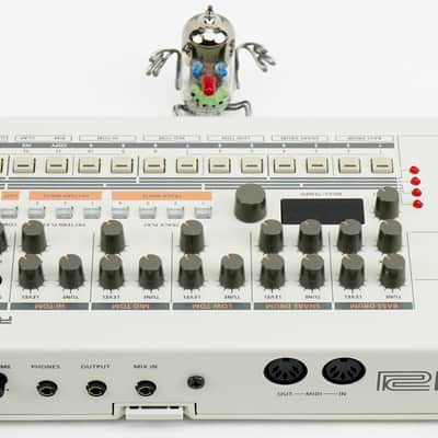 Roland TR-09 Boutique Rhythm Composer + Neuwertig + OVP + 1,5 Jahre Garantie image 9