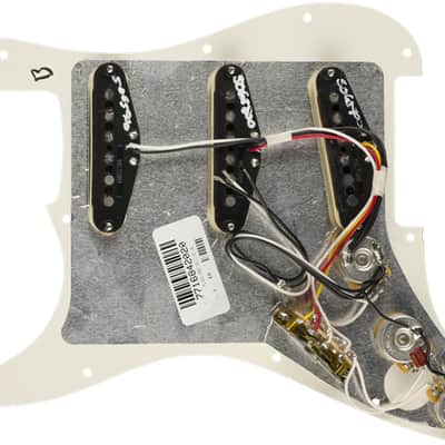 Genuine Fender Pre-Wired Loaded Strat Pickguard Tex-Mex SSS Parchment, 11 hole image 3
