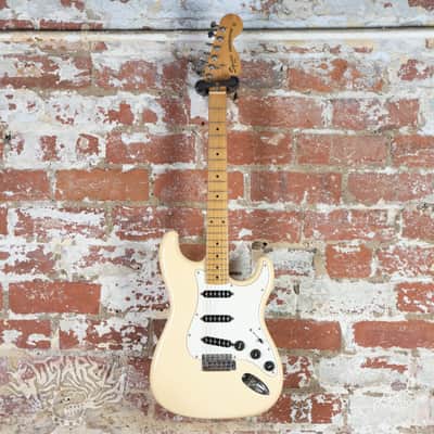 Squier Japan '72 Reissue Stratocaster CST-30 E Serial MIJ 1986 Olympic White image 6
