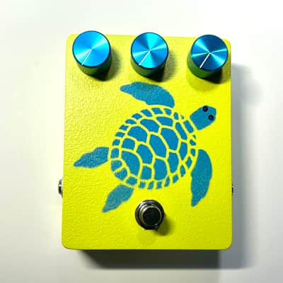 Center Street Electronics Drone Station 2010-2020s - Black & White