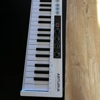 Arturia KeyStep 37 MIDI Controller 2021 - Present - White