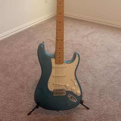 Fender Stratocaster 2011 - Lake Placid Blue image 2