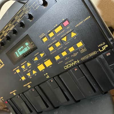 Roland GR-1 Guitar Synthesizer 2000s - Black image 3
