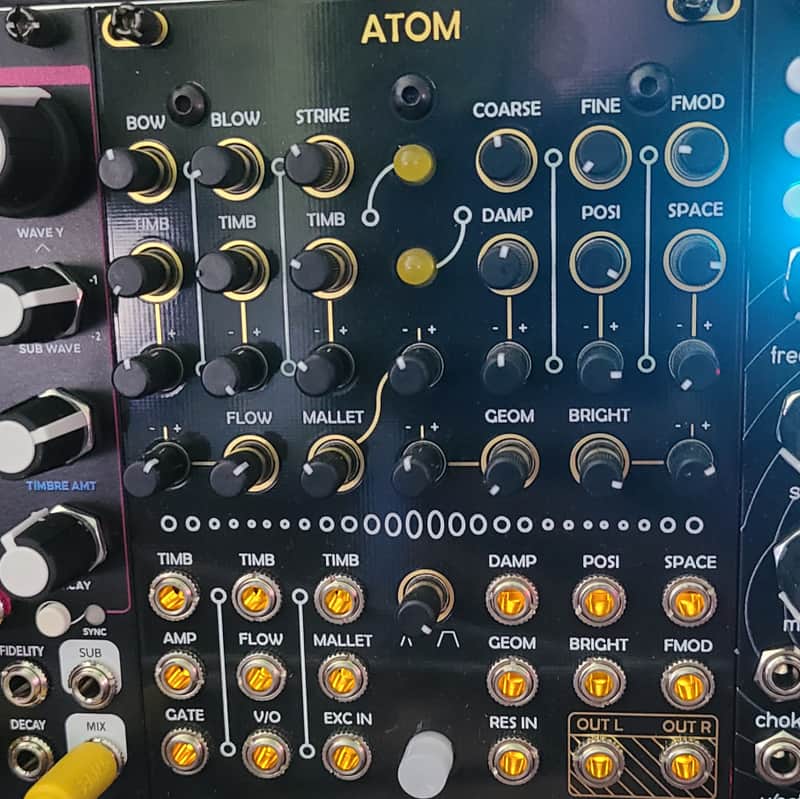 Antumbra Atom Micro Mutable Instruments Elements Clone - Module Synthesizer - Black/Gold  Black and image 1