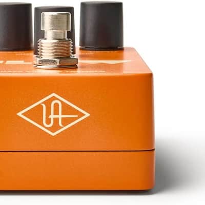 Universal Audio Flow Vintage Tremolo Pedal image 4