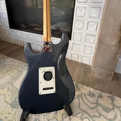 Fender (USA Made) Stratocaster with Maple Fretboard 2009 - Charcoal image 6