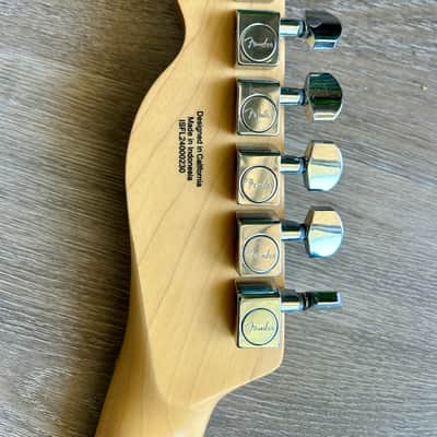 Fender Standard Telecaster 2025 - Present - 3-Color Sunburst image 8