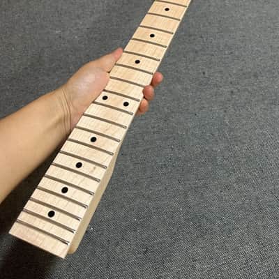 22fret Natural color Banana head  Maple Guitar Neck sickle lock nut Stainless steel frets. 9.5 radius image 3