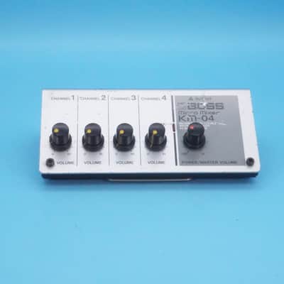 BOSS KM-4 ビンテージ 70-80s Boss KM-4 4-Channel Instrument Mixer Vintage Made in Japan | Reverb