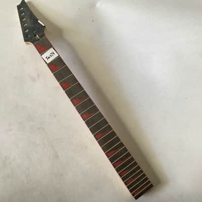 Ibanez Guitar Maple Wood Neck, Rosewood 24 Frets Fingerboard image 4